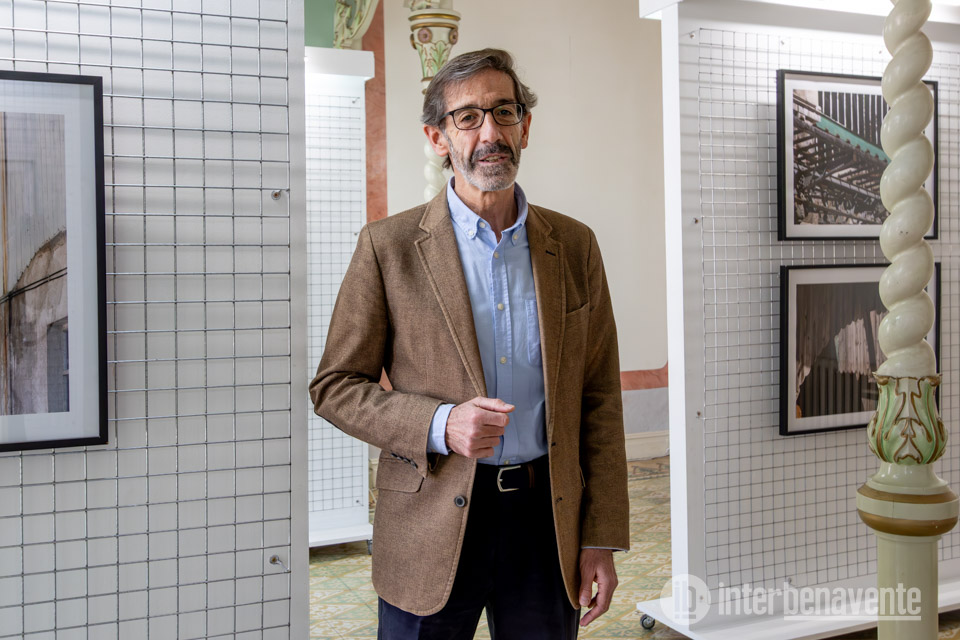 Am&eacute;zaga inaugura en Benavente una exposici&oacute;n fotogr&aacute;fica, fruto de dos d&eacute;cadas de trabajo