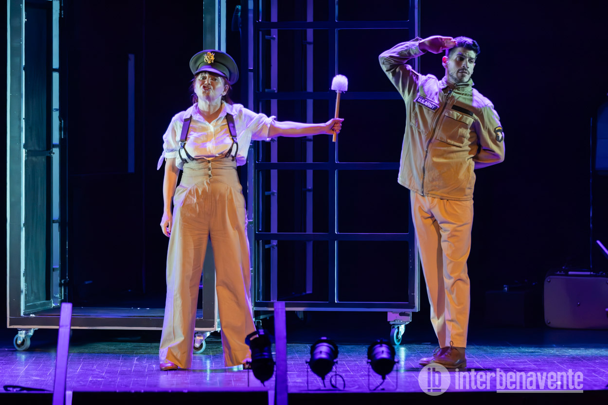 Leo del Teatro de Poniente: una epopeya que convierte la memoria en advertencia