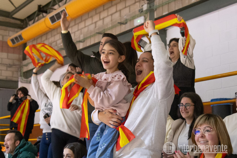 La Rosaleda celebra que David Novoa es campe&oacute;n de Europa con la Selecci&oacute;n Espa&ntilde;ola de FutSal
