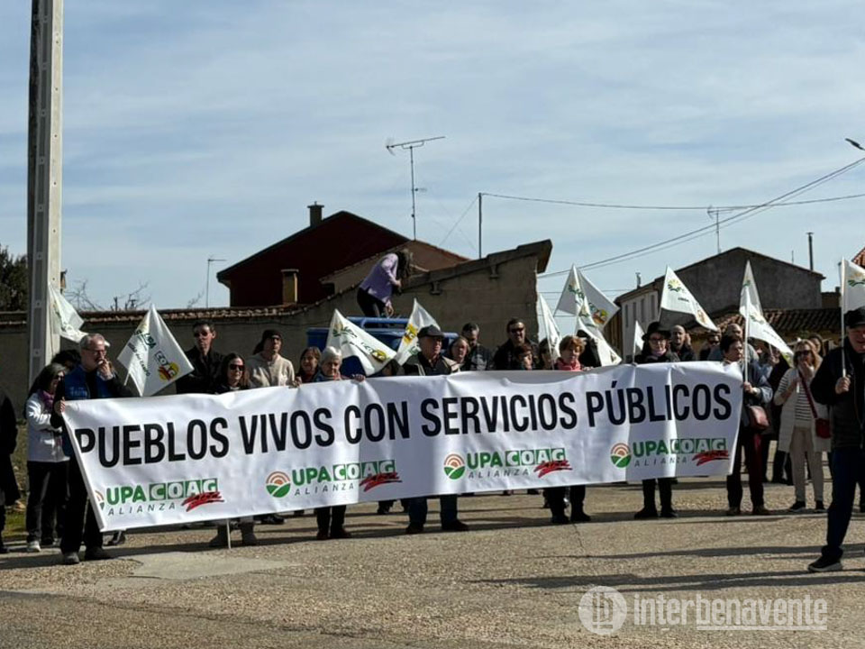 La Carballeda y Sanabria se movilizan por la ZA‑111, los accidentes de fauna y las paradas del AVE
