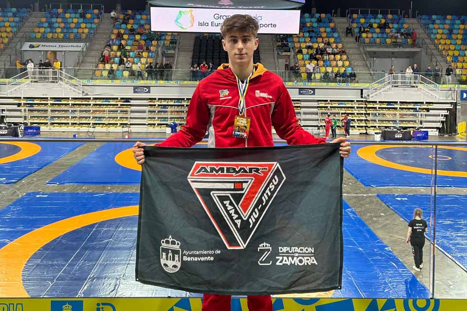 Carlos Charro firma un brillante debut nacional con un 6º y 9º puesto en el Campeonto de España de Grappling