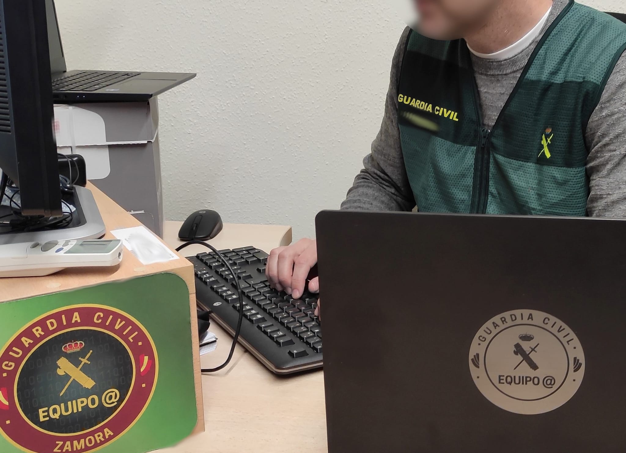 Dos detenidos por un delito de estafa bancaria a un vecino de Camarzana de Tera