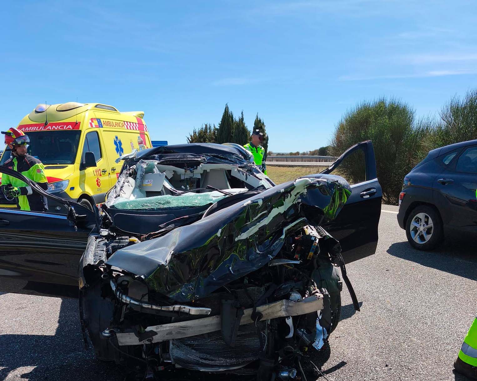 Trasladadas al Hospital de Benavente las dos personas heridas en el accidente de la A6