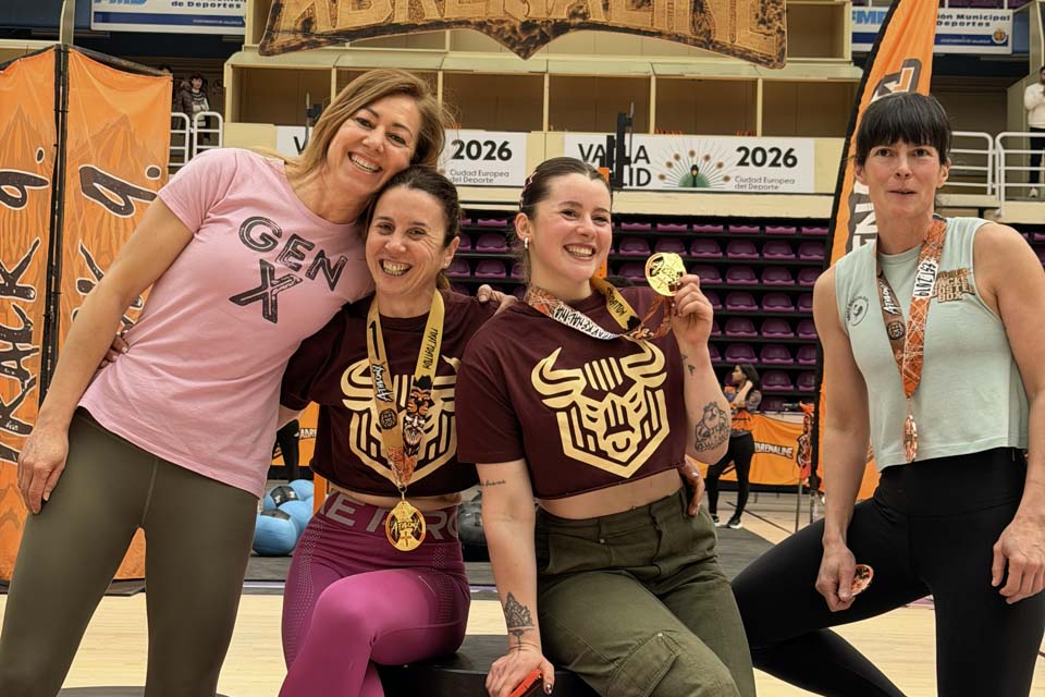 El CrossFit BN de Benavente sorprende en AthlonX con podios en individual y parejas femeninas