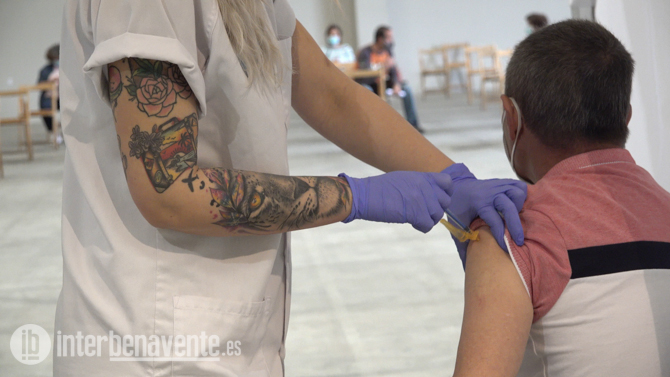 La Junta de Castilla y León adquiere 89.500 dosis de vacunas frente a la Hepatitis A y B, Difteria y tétanos