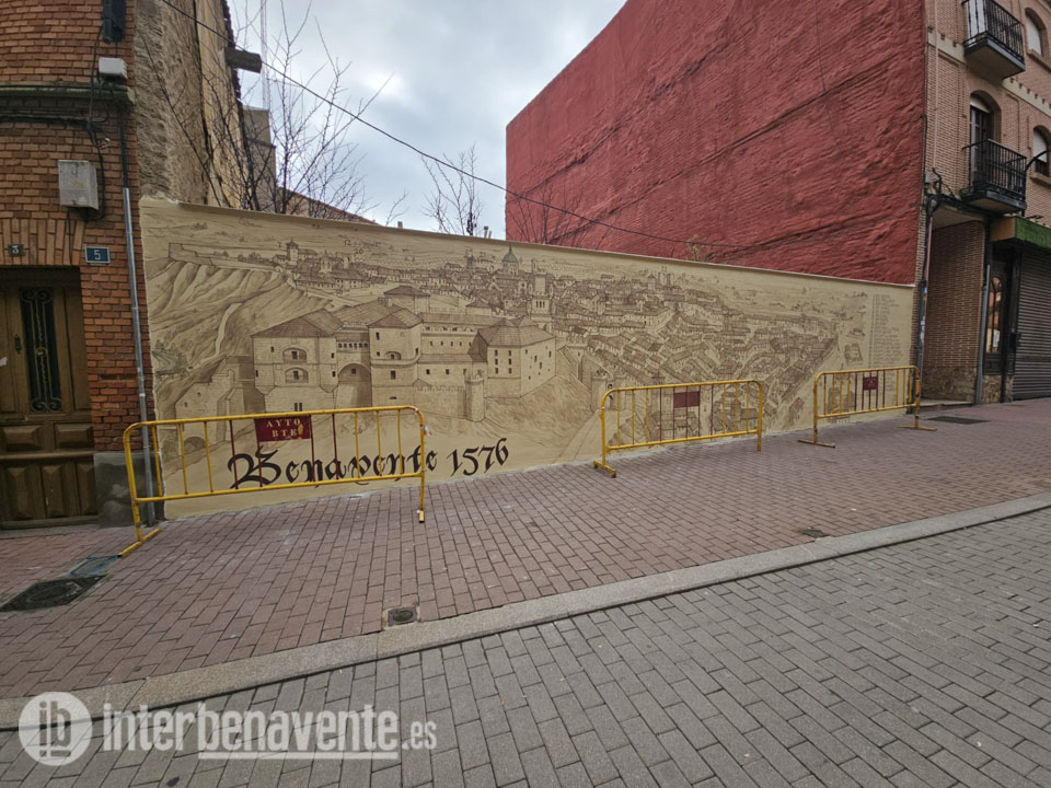 Un mural de Benavente en el 1506 adorna la subida a los Paseos de la Mota