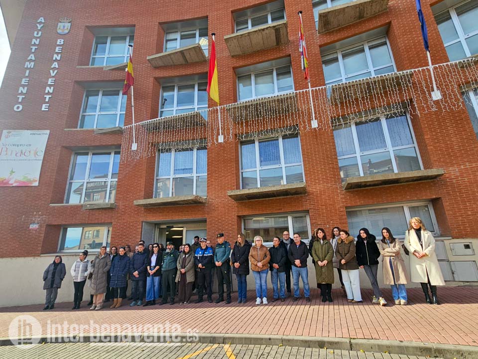 El Ayuntamiento de Benavente se adhiere a la declaraci&oacute;n institucional de la FEMP por el 8M