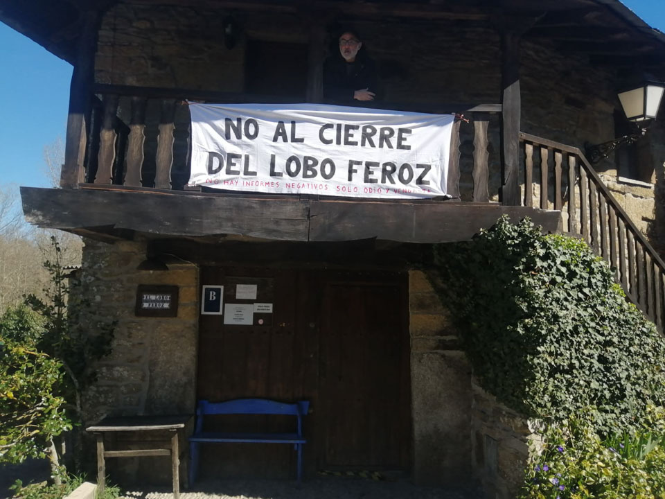 El coordinador de Ecologistas Zamora denuncia un ataque vandálico contra su bar 