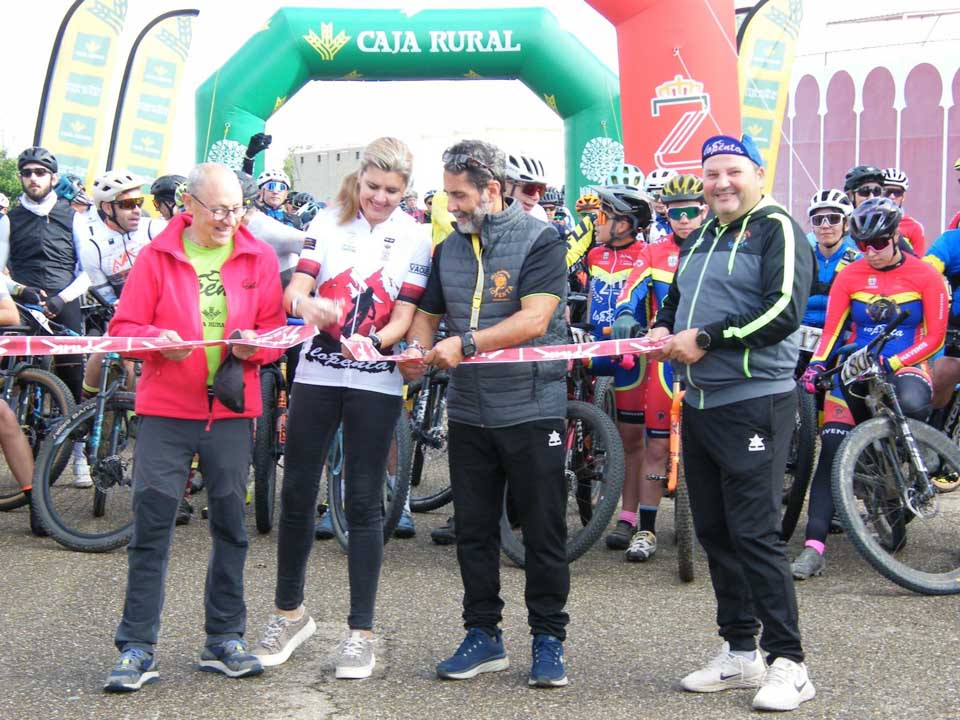 Lopenta celebra su 25&ordm; aniversario con una impecable XX Marcha BTT "Villa de Benavente"
