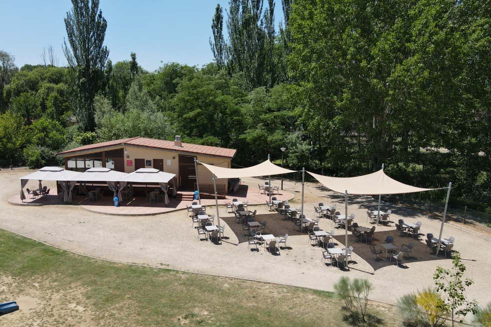 Ya está abierto el paraíso del verano benaventano,  las Pavas Gastropark para disfrutar a lo grande en el Toro Enmaromado