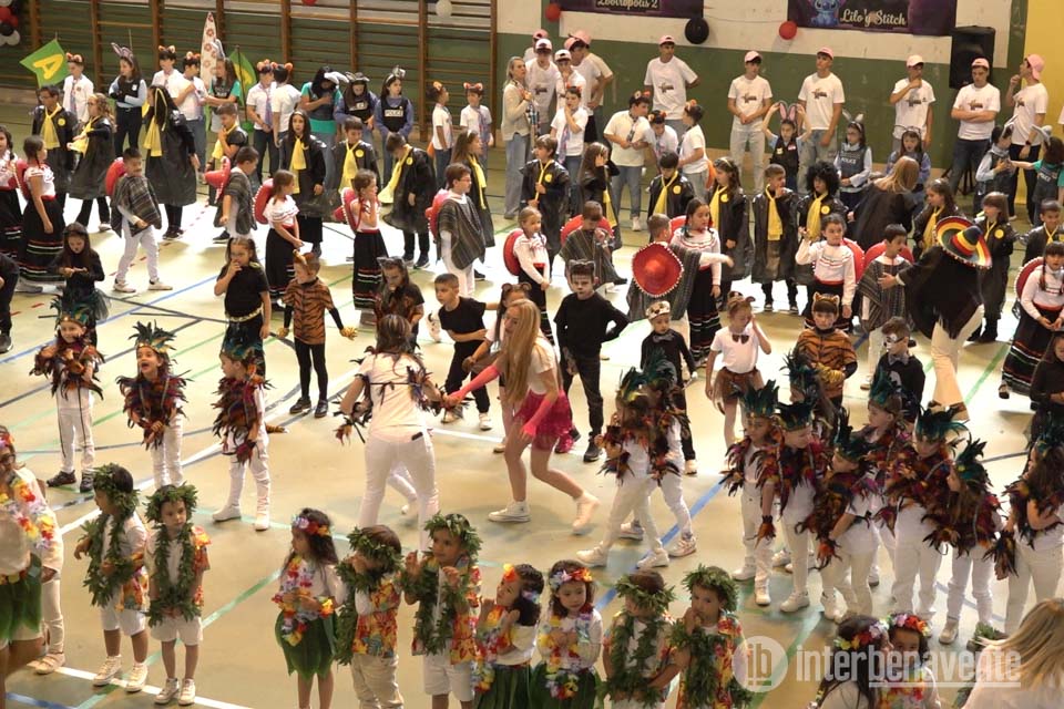 El Virgen de la Vega celebra su jornada festiva con un viaje musical por el mundo Disney