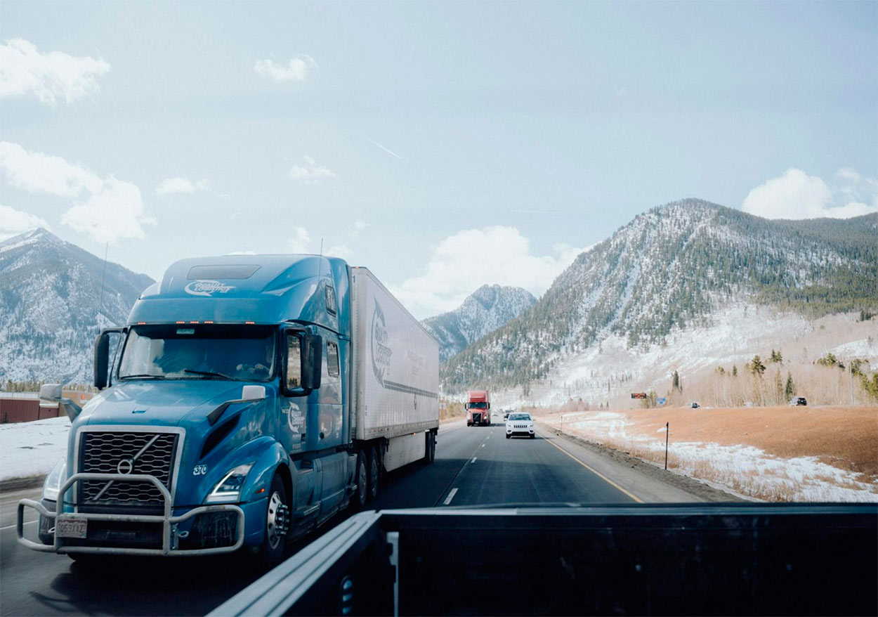 Gestión de flotas inteligente: cómo optimizar el transporte con Iberotrack