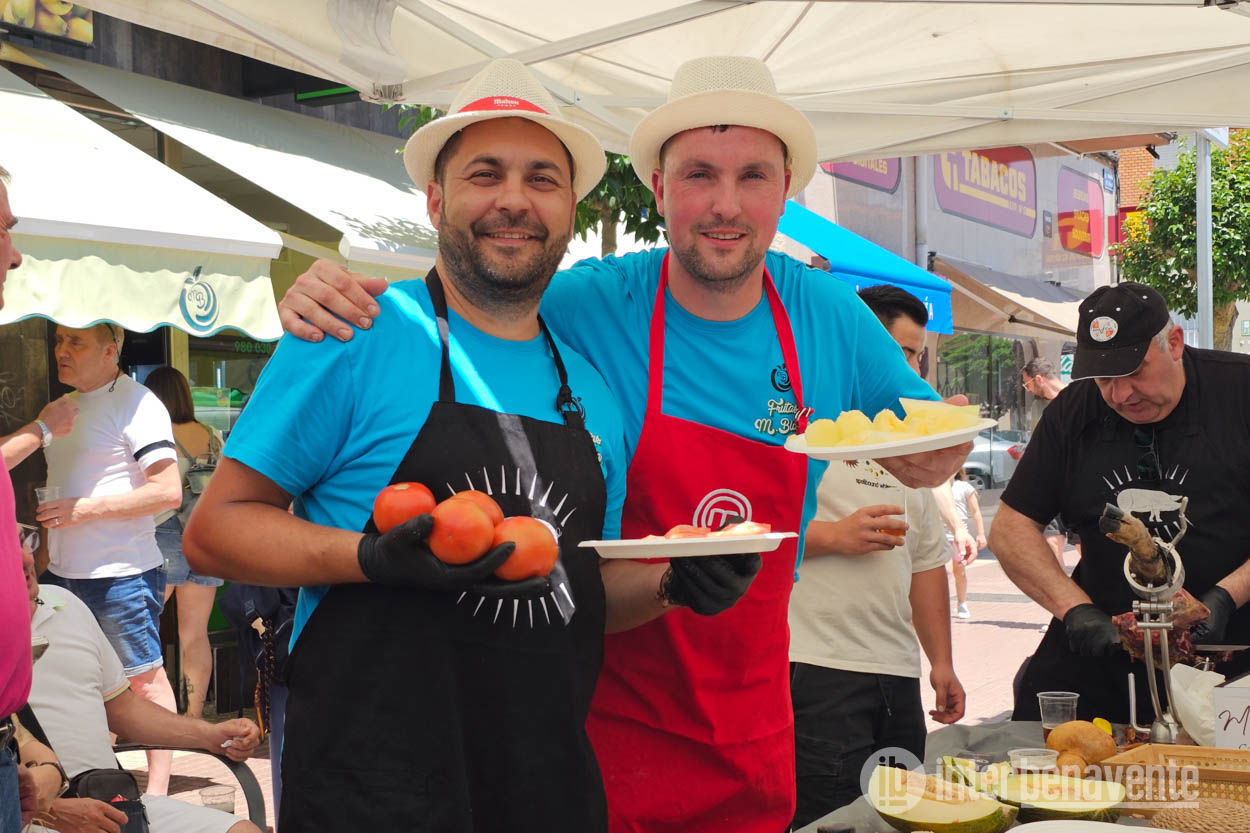 Manuel Blanco reparti&oacute; sabor y fiesta en su  aniversario en el Ferial