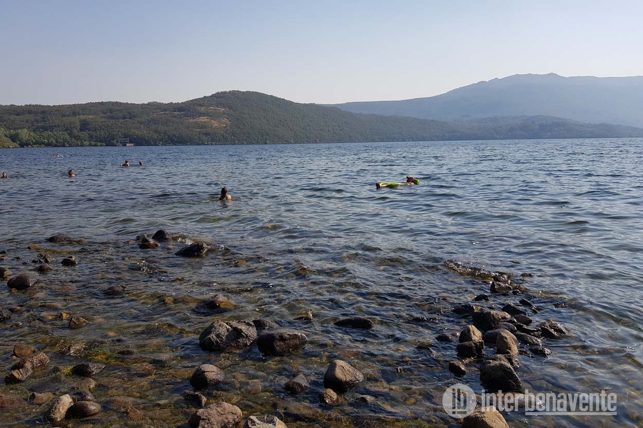 Ruta de naturaleza por Zamora: Cómo viajar en autobús y acampar en el Parque Natural del Lago de Sanabria