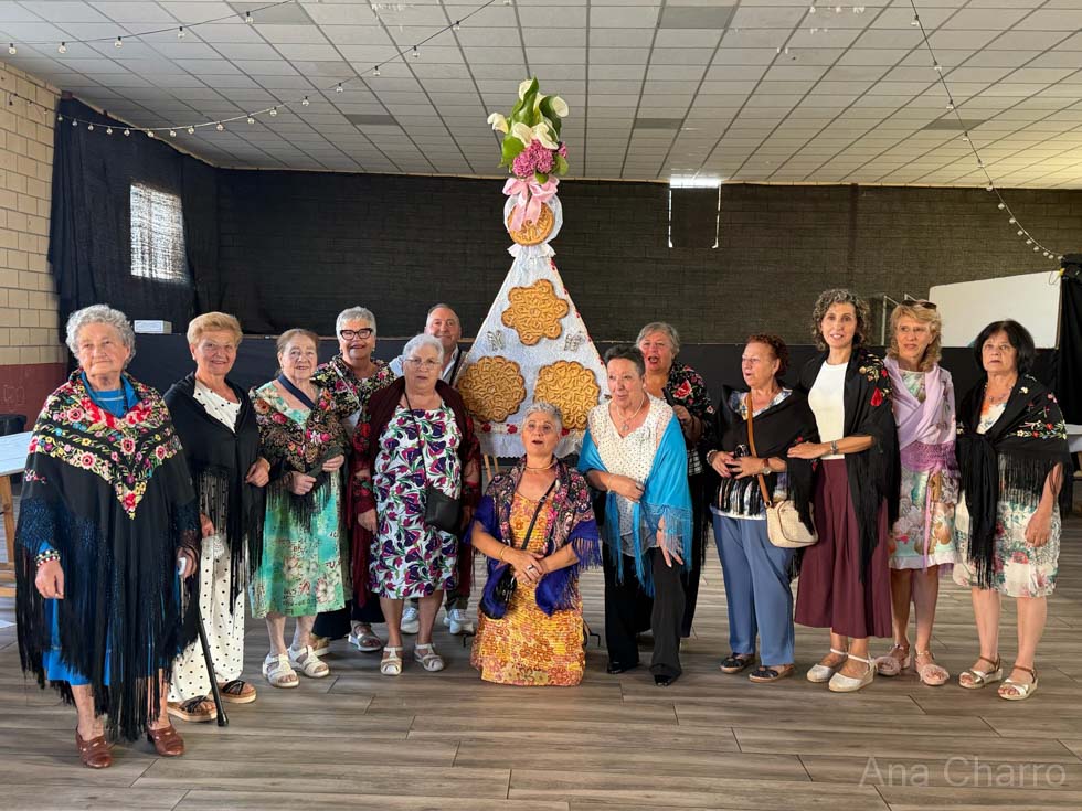 Santa Cristina mantiene viva la tradición de San Antonio con tres días de triduo y el canto al santo
