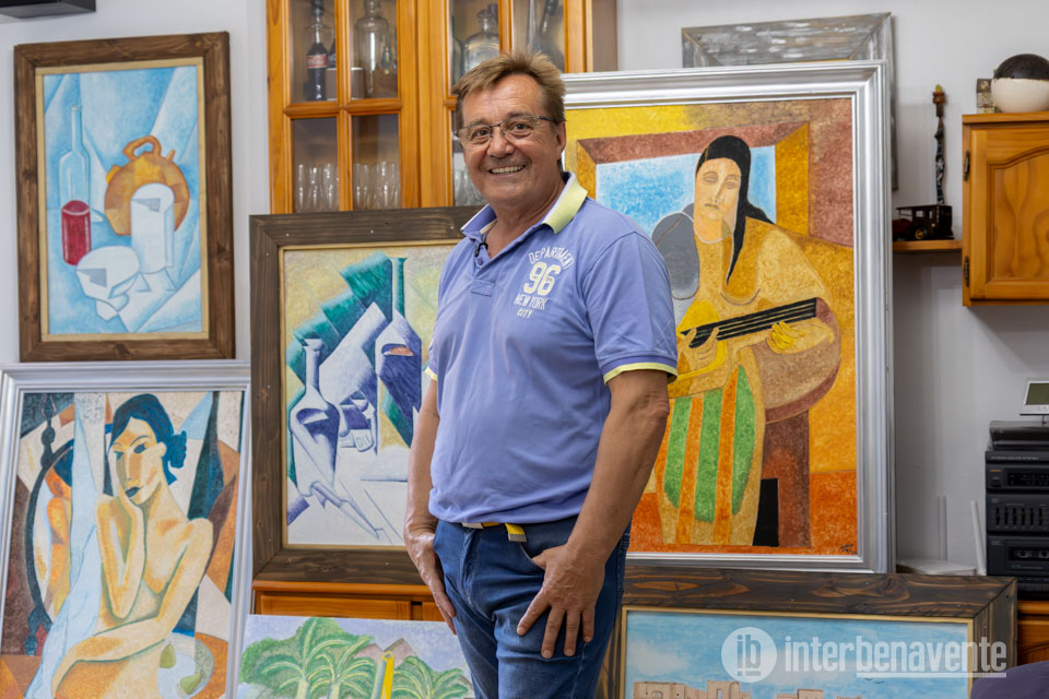 Julio Reguil&oacute;n transforma su vida en arte a trav&eacute;s de la pintura