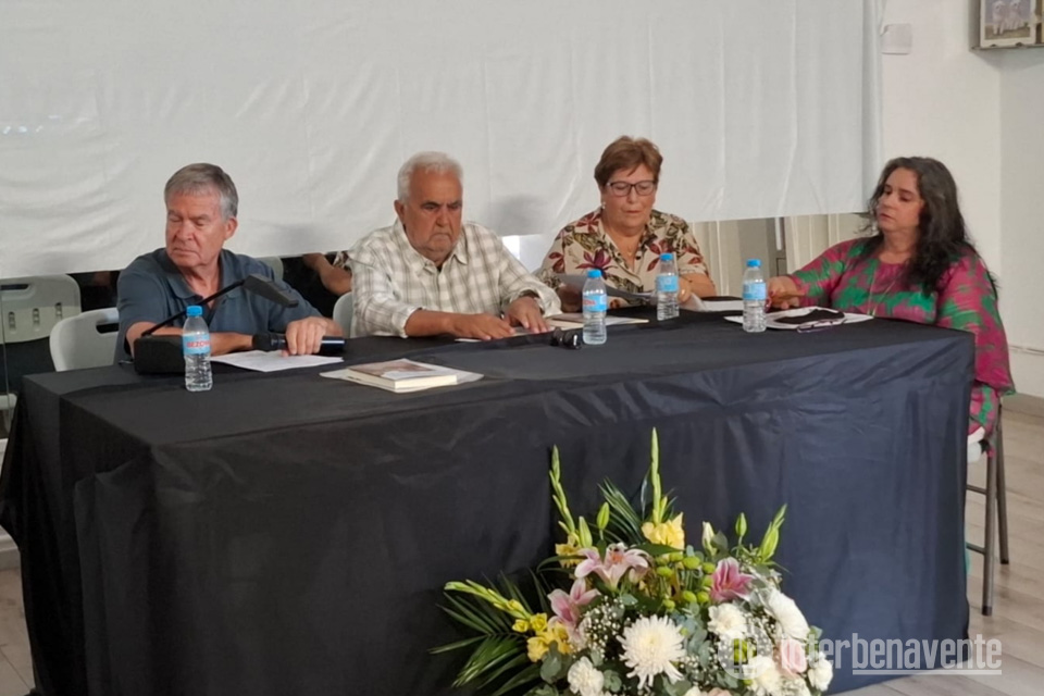 Ignacio Morán pone voz a Los silencios de Eloina y la despoblación rural en Pobladura del Valle