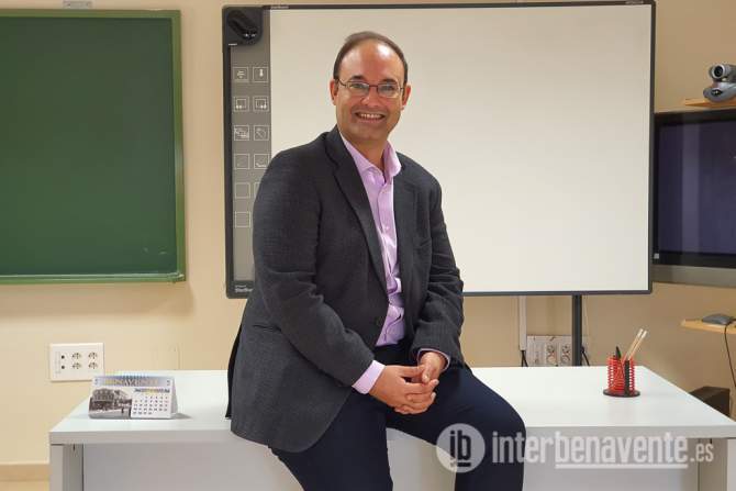 José Hernández de la Fuente, abogado y tutor de la UNED