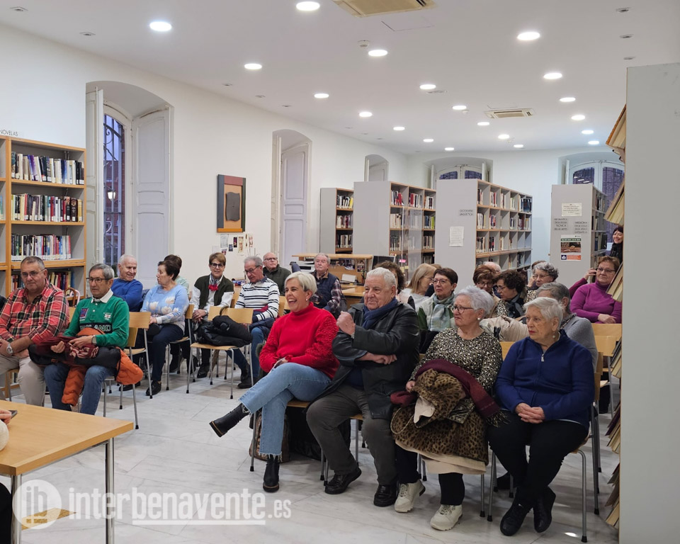 Bienestar Social presenta la oferta de actividades para los mayores de Benavente de cara al curso 2026-2027