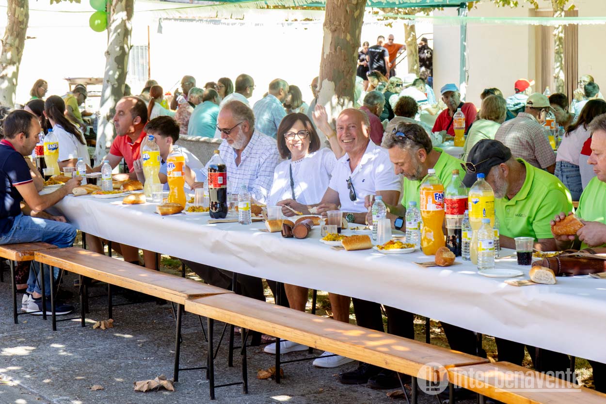 Asprosub vuelve a reunirse en su encuentro de convivencia con las familias