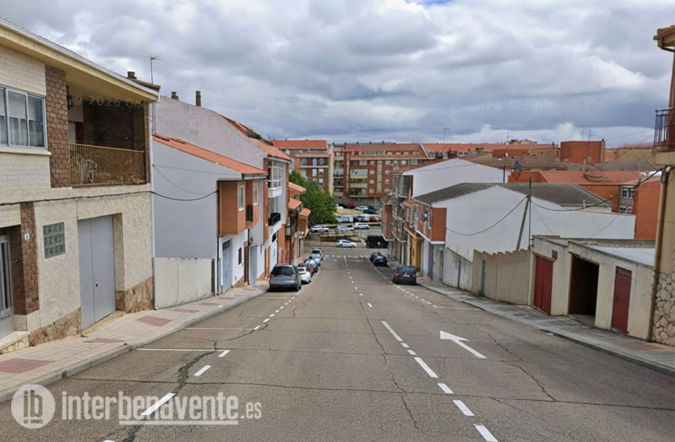 La Calle Navia se incorpora al paquete de pavimentaci&oacute;n financiado con 339.713 euros