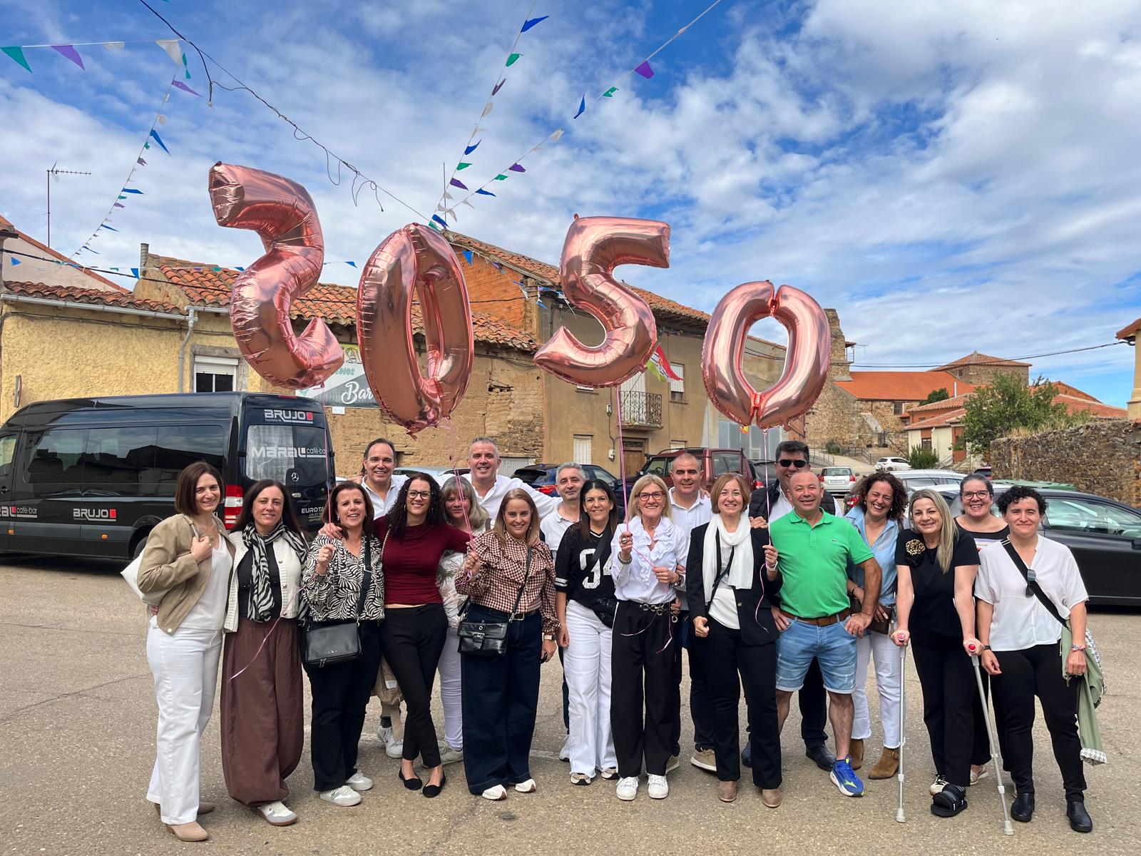 Los quintos de 1976 del CRA San Pelayo de Morales de Rey celebran sus 50 a&ntilde;os
