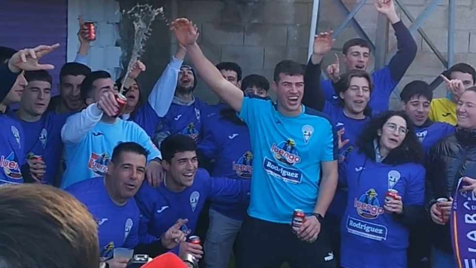 El f&uacute;tbol reparte una lluvia de 268 millones de euros del Gordo desde La Ba&ntilde;eza